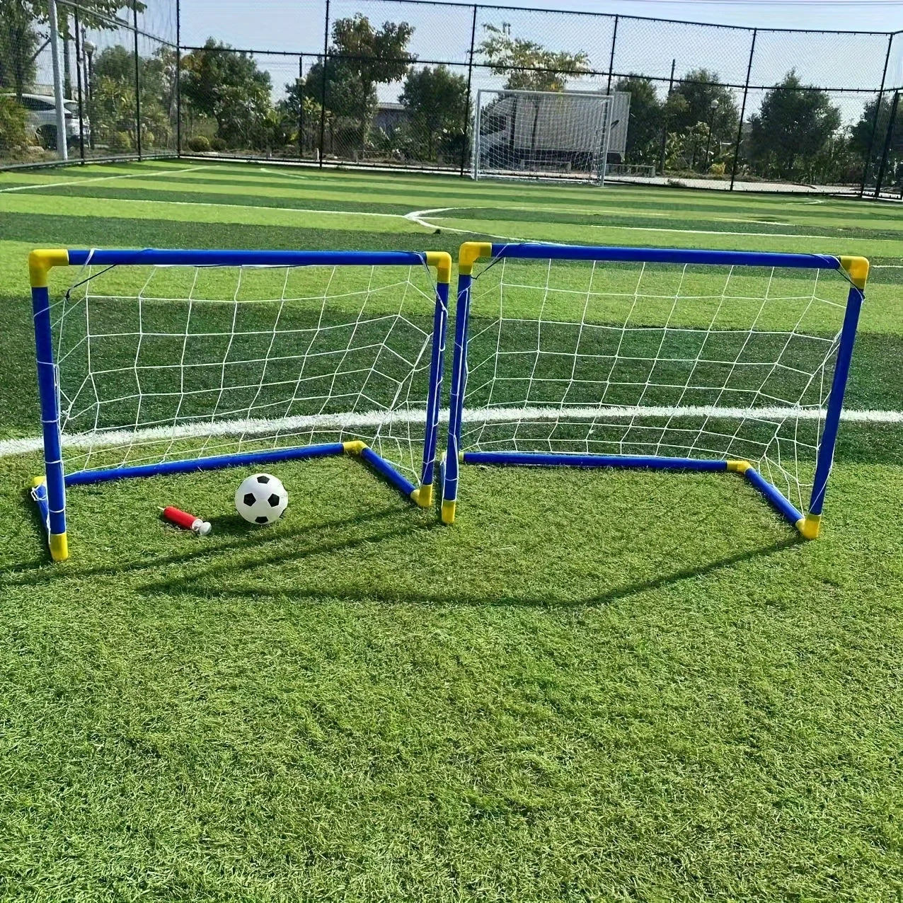 Set de 2 Porterías Infantiles con Balón - Portátiles