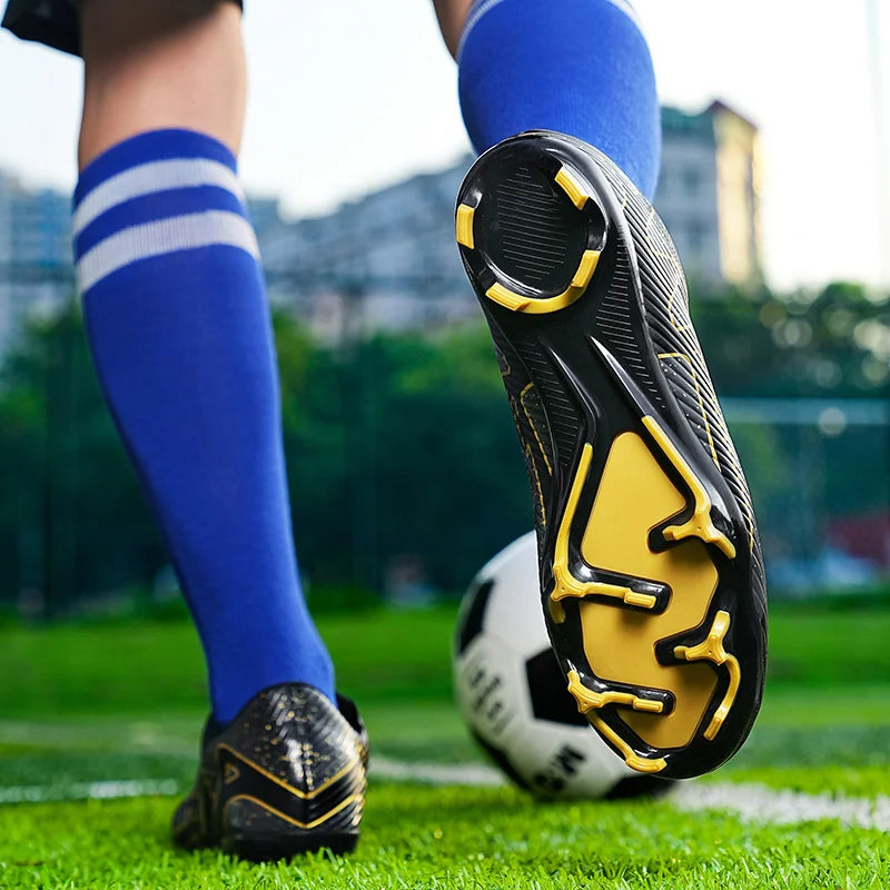 Botines de Fútbol Antideslizantes - Adultos y Jóvenes