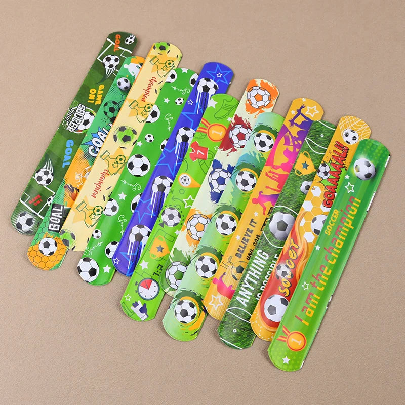 Set de Souvenirs de Fútbol para Fiestas - Pulseras, Llaveros y Juegos