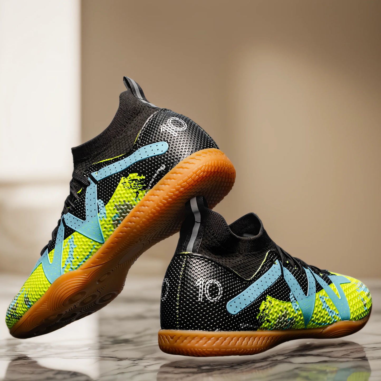 Zapatillas de Fútbol Indoor High-Top - Hombres y Mujeres